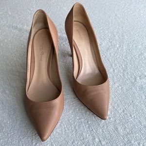 Gianvito Rossi tan/beige high heels. Size 37